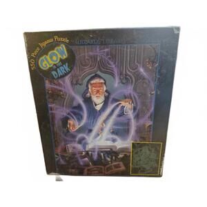 NIB 550 piece jigsaw puzzle - glow in the dark